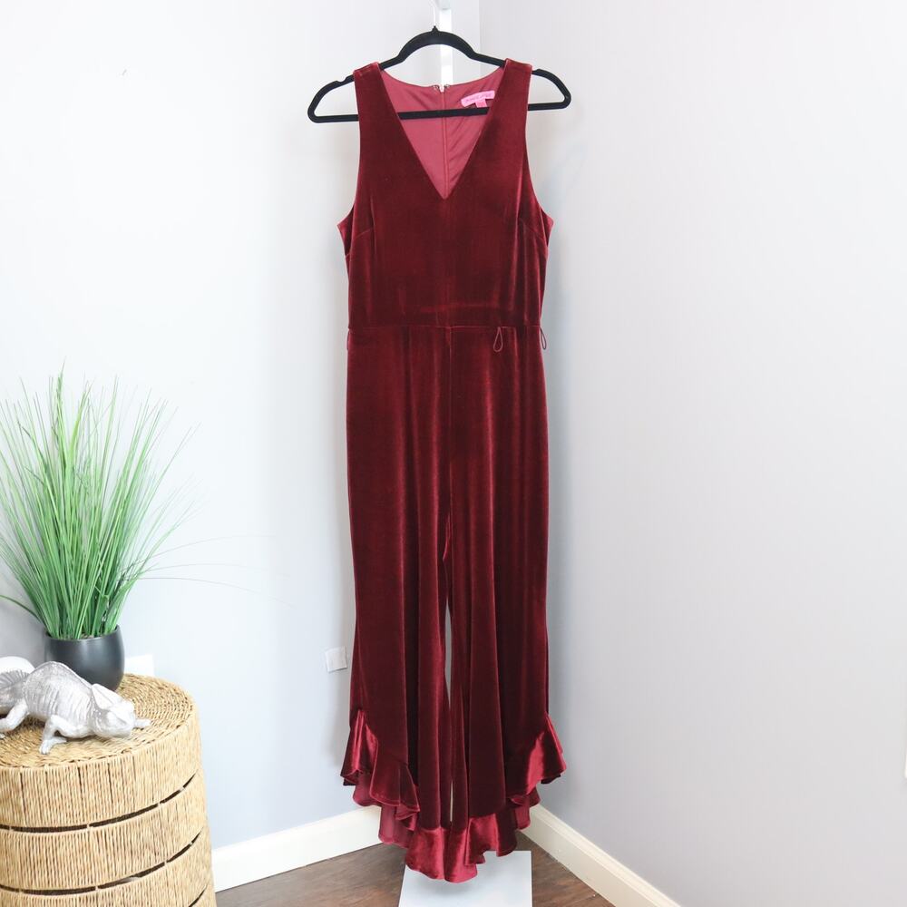 Betsey Johnson Red Velvet Ruffle Hem Jumpsuit‎ Sleeveless Wide Leg Size 8